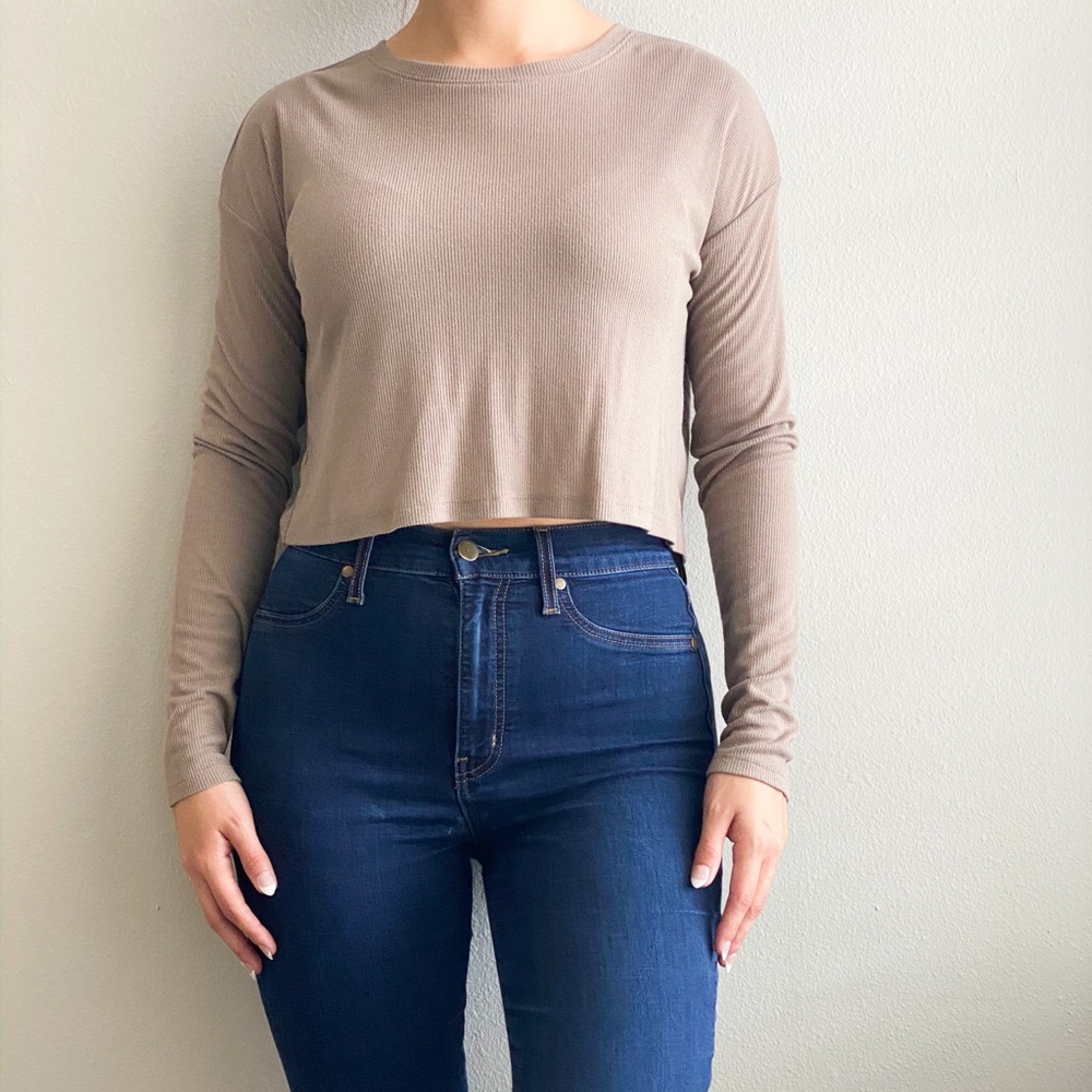 Long Sleeve Crop Top